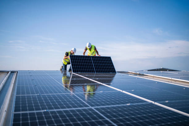 Best Solar Panel Roofing Installation  in Warren, IN
